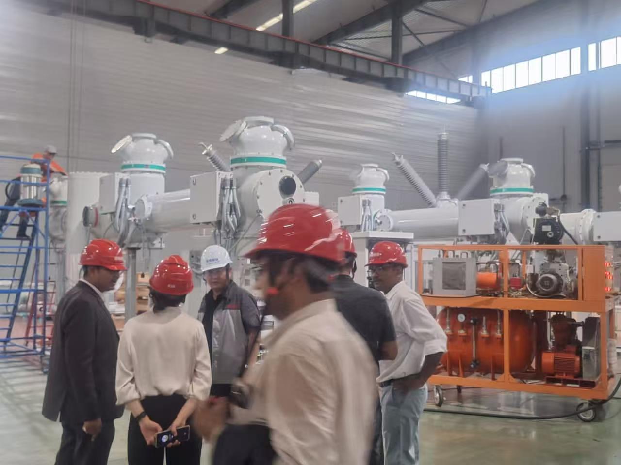 Customer technical exchange in workshop