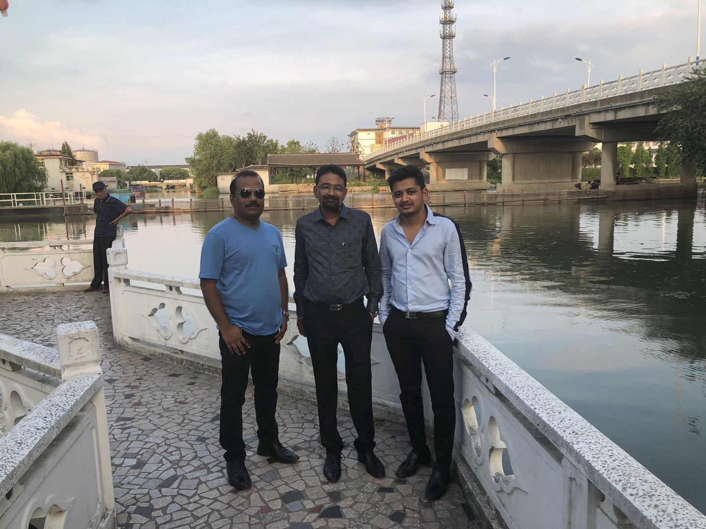 International customer project exchange